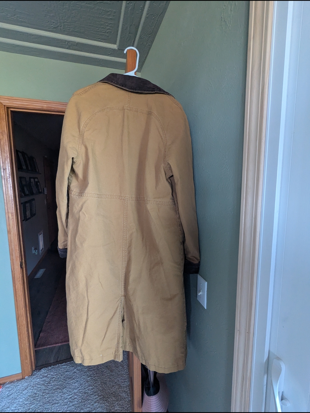 L.L. Bean Women's Tan Trench Coat with Dark Brown Corduroy Trim - Picture 4 of 4